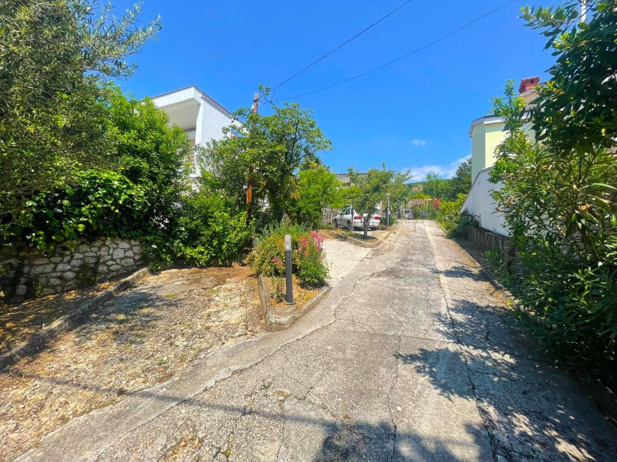 Apartments Jadranka Dramalj Kültér fotó